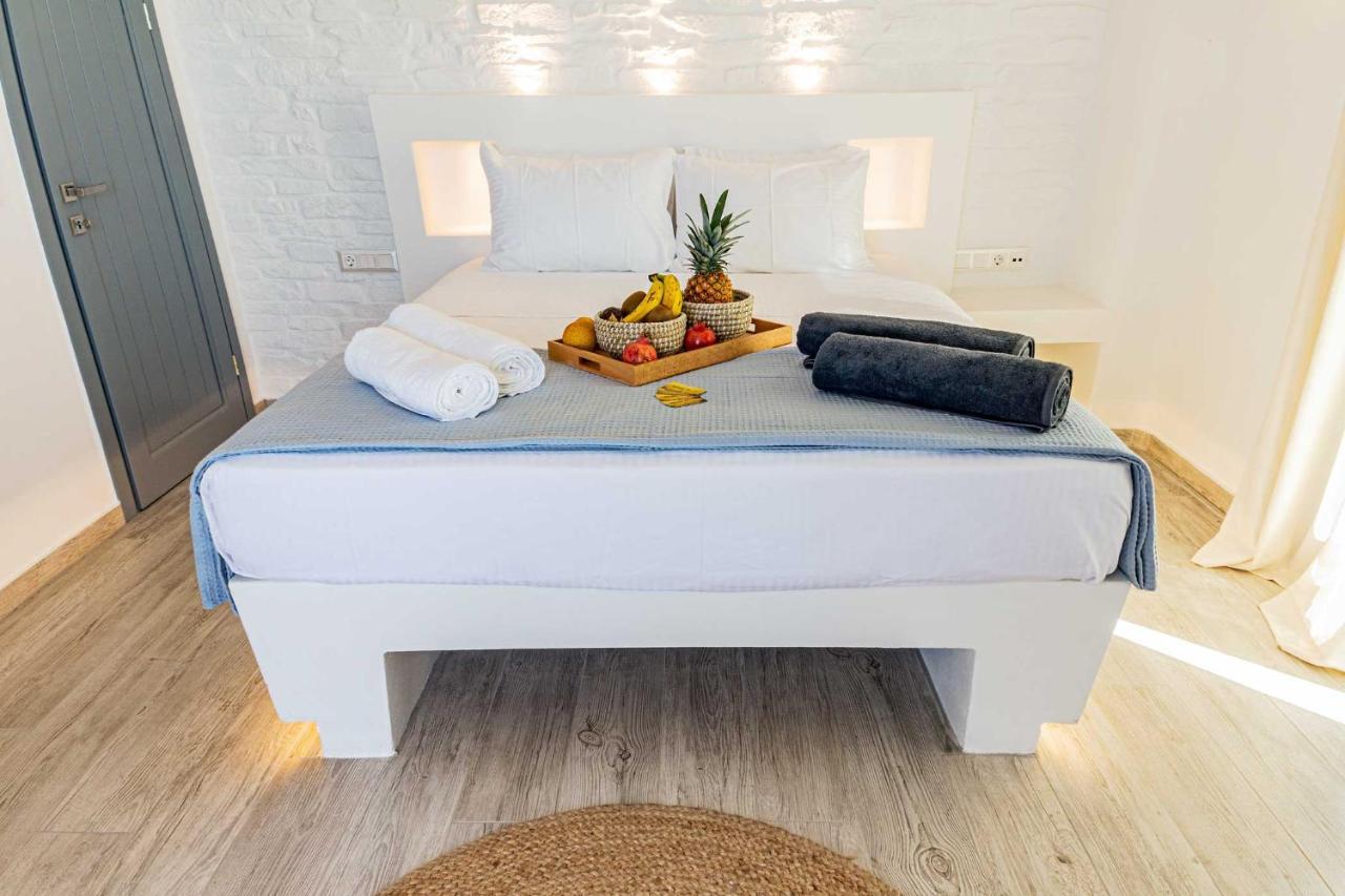 Villa Iakinthos by Mykonian Kazarte Mykonos Town Dış mekan fotoğraf